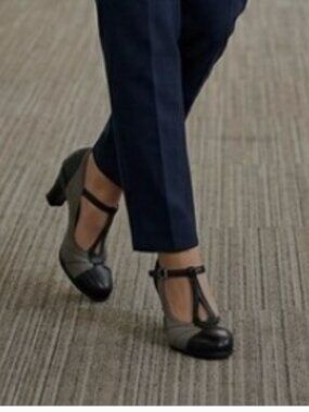 Earth T-Strap Kitten Heels Womens 9.5 Black Taupe Vintage Romanticcore Style